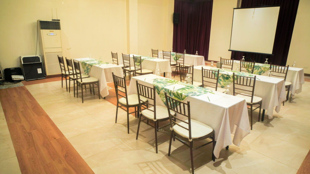 La Jolla Luxury Beach Resort Kamagong