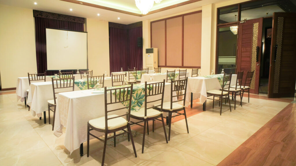 La Jolla Luxury Beach Resort Kamagong