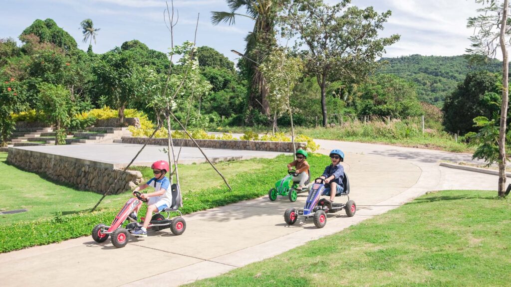 La Jolla Luxury Beach Resort Pedal Kart